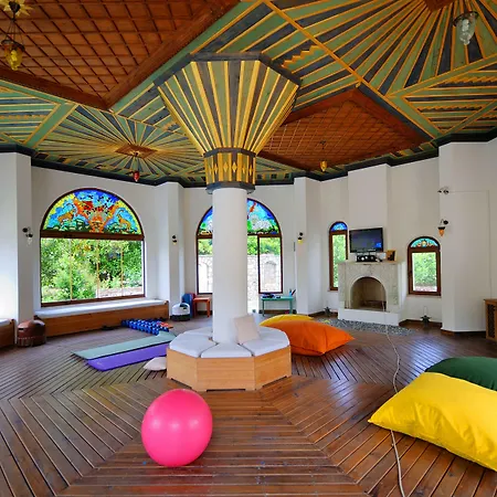 מלון Olive Farm Of (adults Only) 2*