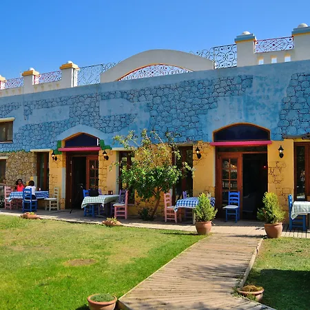 Olive Farm Of (adults Only) ホテル