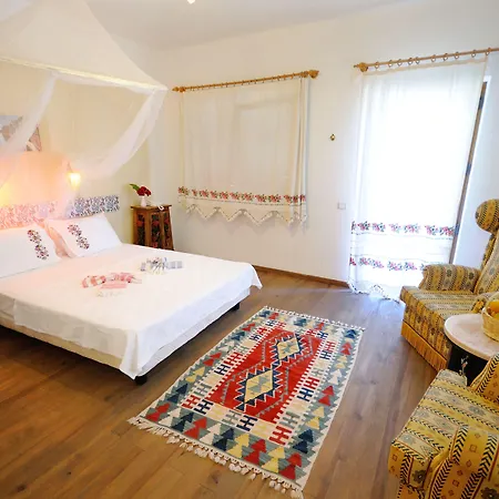 Olive Farm Of (adults Only) 2*